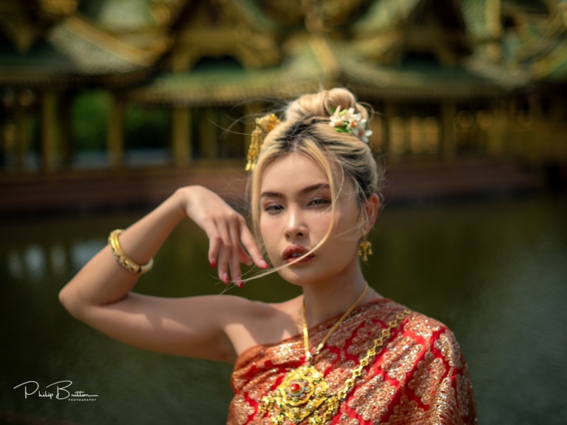 Models in Muang Boran